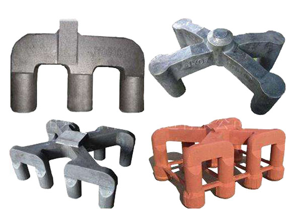 電解鋁陽(yáng)極鋼爪清理圖片 電解鋁陽(yáng)極鋼爪清理圖片